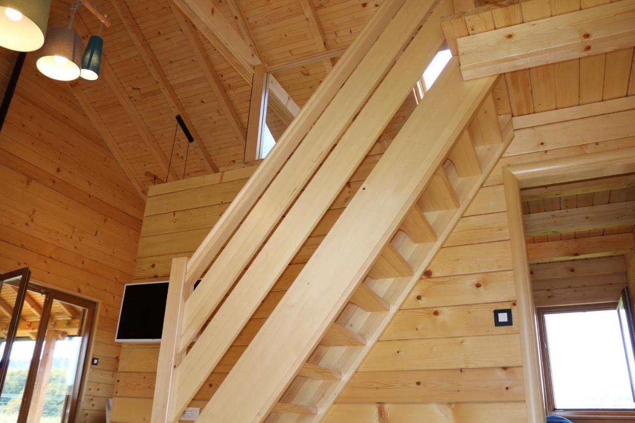 V'S Place - Wooden House With Heated Pool And Outdoor Sauna Otočac Екстериор снимка