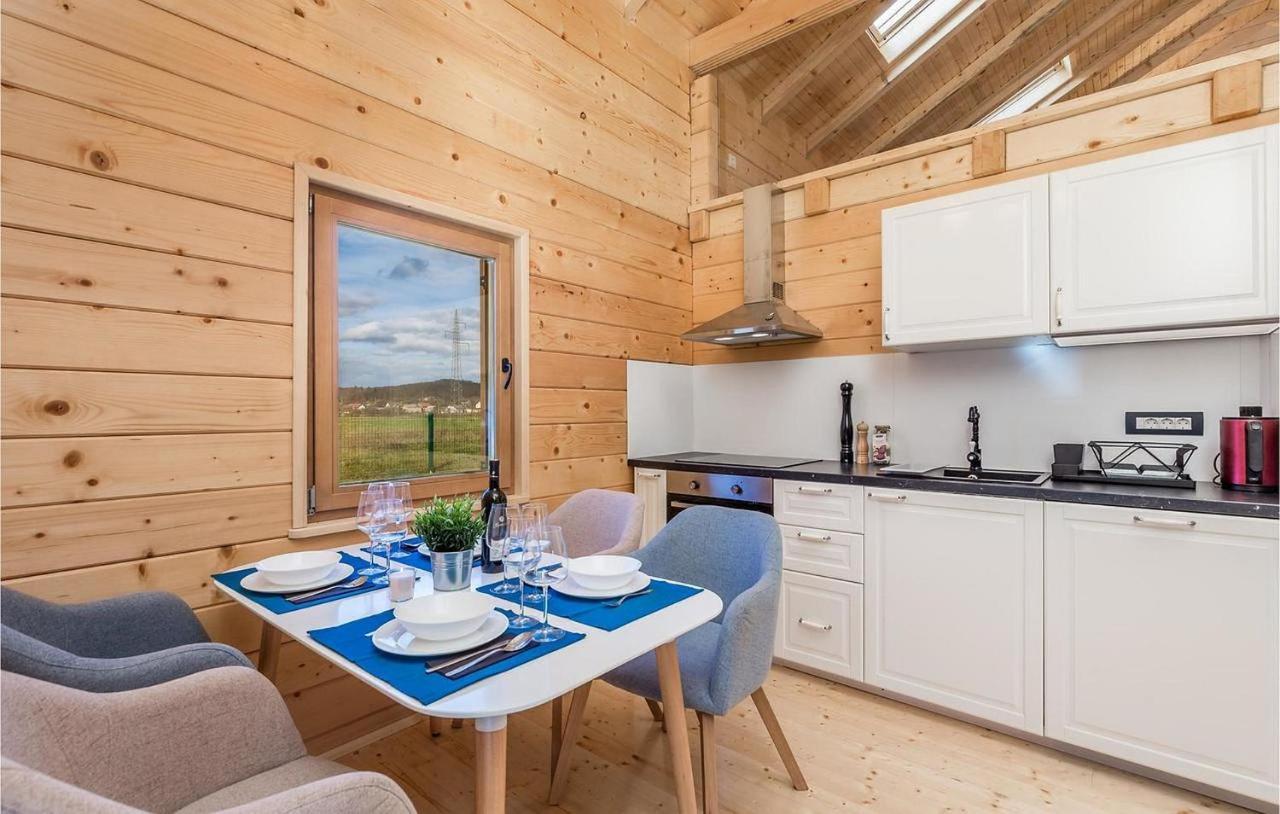 V'S Place - Wooden House With Heated Pool And Outdoor Sauna Otočac Екстериор снимка