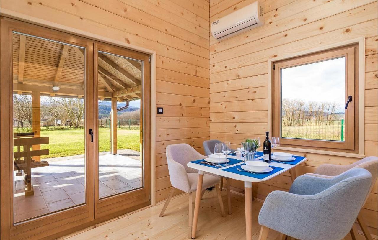 V'S Place - Wooden House With Heated Pool And Outdoor Sauna Otočac Екстериор снимка