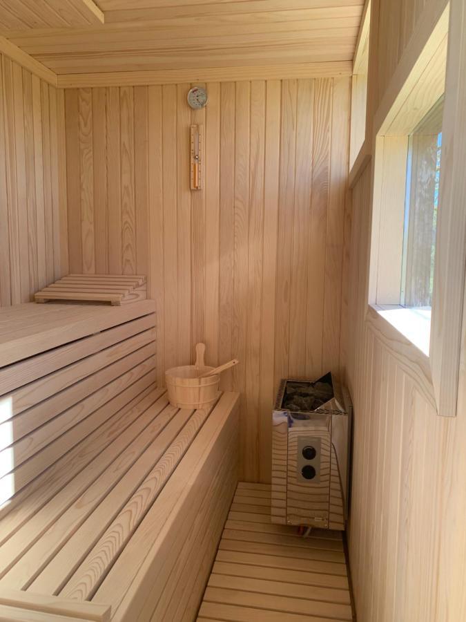 V'S Place - Wooden House With Heated Pool And Outdoor Sauna Otočac Екстериор снимка